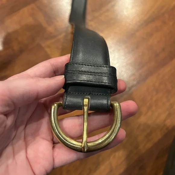 Coach Black Leather Belt Women’s Size Small Brass Buckle - Picture 2 of 6